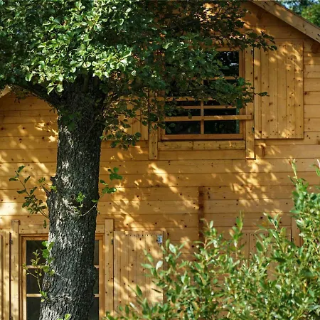 Lodge Osada Pstraga *