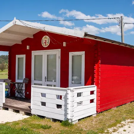 Osada Pstraga 山林小屋