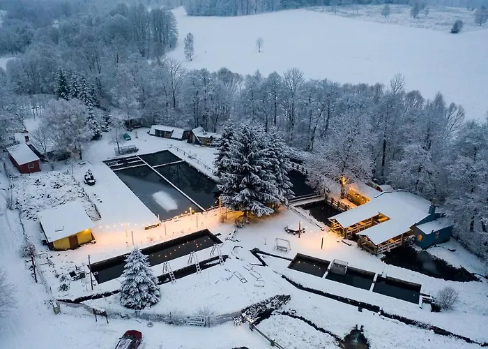 Lodge Osada Pstraga *